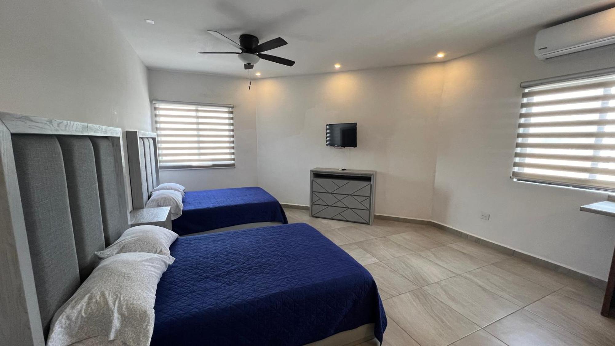 Hotel Plazuela Cadereyta Jiménez 外观 照片